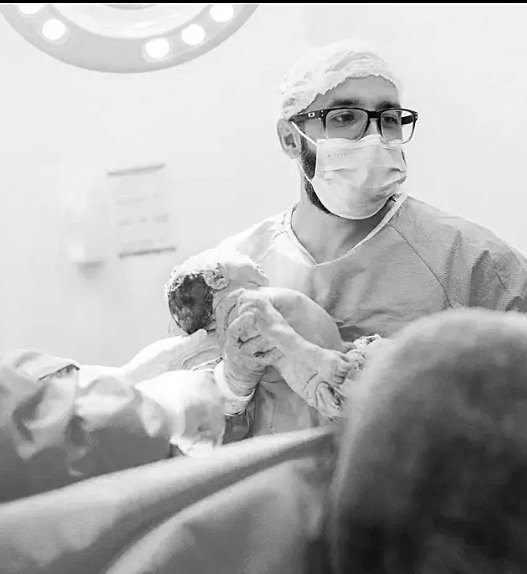 Post Instagram Dr. Waltrudes